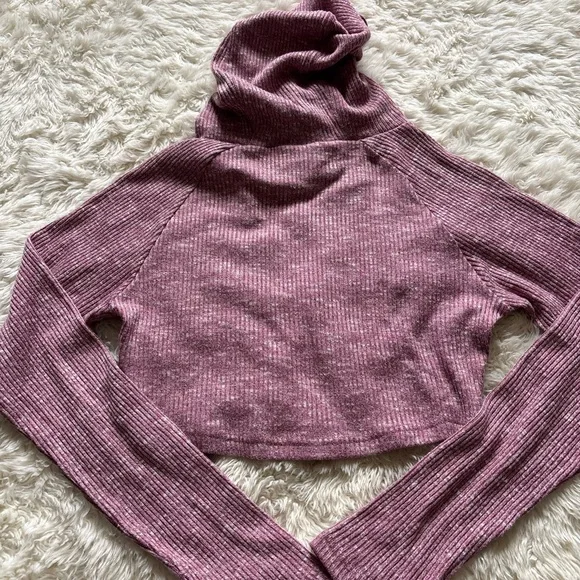 Gymshark Heathered Pink Hoodie - Picture 8 of 8